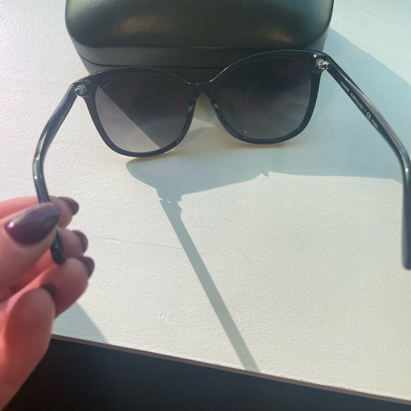 Coach Sunglasses - Picture 6 of 8